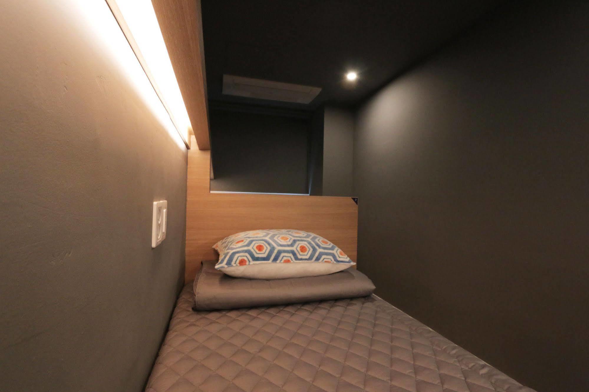Blueboat Hostel Чонджу Екстер'єр фото